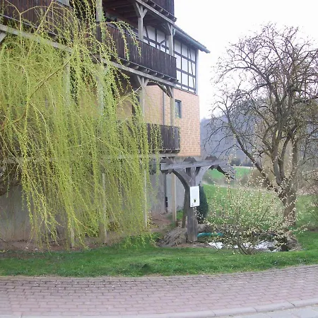 Bauernhofpension Buechsenschuetz * Harbshausen