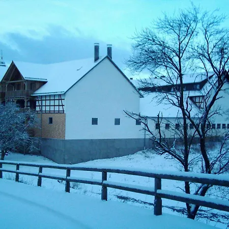 Bauernhofpension Buechsenschuetz * Harbshausen