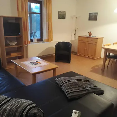 Bauernhofpension Buechsenschuetz Farm stay Harbshausen