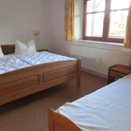 Bauernhofpension Buechsenschuetz Farm stay