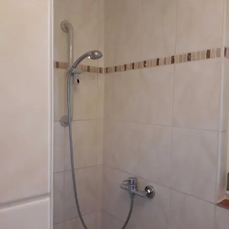 Bauernhofpension Buechsenschuetz Farm stay *