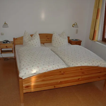 Farm stay Bauernhofpension Buechsenschuetz *